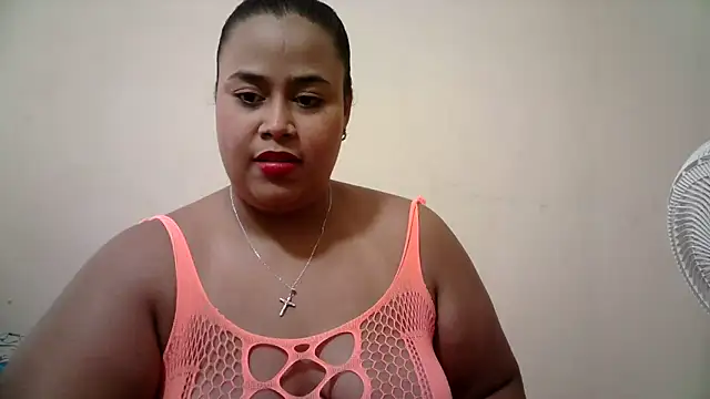 Snapshot of abril_sexy04 chatting on February 10, 2025, 2:16 pm abril sexy04 online show from February 10, 2025, 2:16 pm