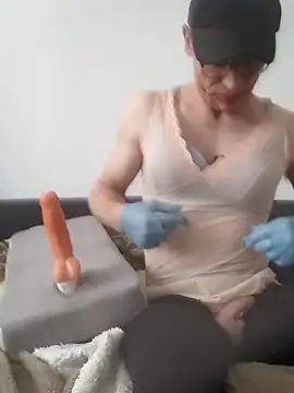 Kamien32 online show from March 25, 2026, 2:34 pm