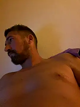 Snapshot of vinzz49 chatting on December 2, 2024, 3:26 am vinzz49 online show from December 2, 2024, 3:26 am