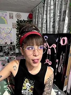 Hellen dumont online show from July 18, 2026, 2:16 am