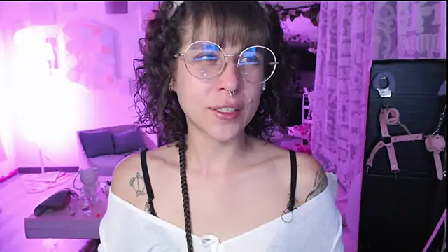 Hellen dumont online show from July 28, 2026, 1:23 am