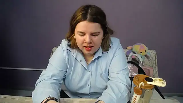 so shy online show from May 4, 2026, 6:09 am