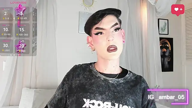 Snapshot of Ambar_Jhones chatting on February 26, 2025, 8:11 pm Ambar Jhones online show from February 26, 2025, 8:11 pm