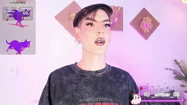 Snapshot of Ambar_Jhones chatting on March 20, 2025, 9:02 pm Ambar Jhones online show from March 20, 2025, 9:02 pm