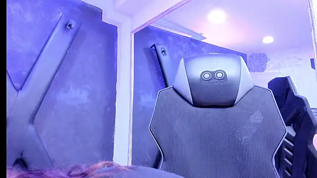 Snapshot of DarlingBDSM_ chatting on February 20, 2026, 3:01 pm DarlingBDSM online show from February 20, 2026, 3:01 pm