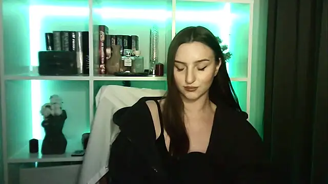 X Alisa online show from February 28, 2026, 7:37 pm