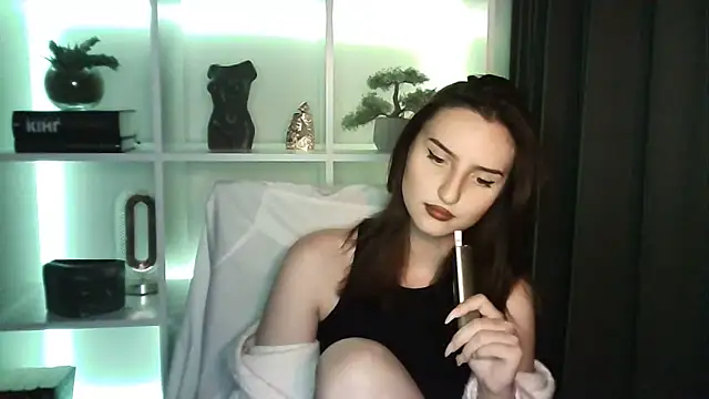 X Alisa online show from June 3, 2026, 6:24 pm