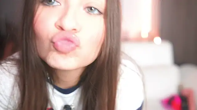 katlyn martins online show from April 27, 2026, 6:50 pm