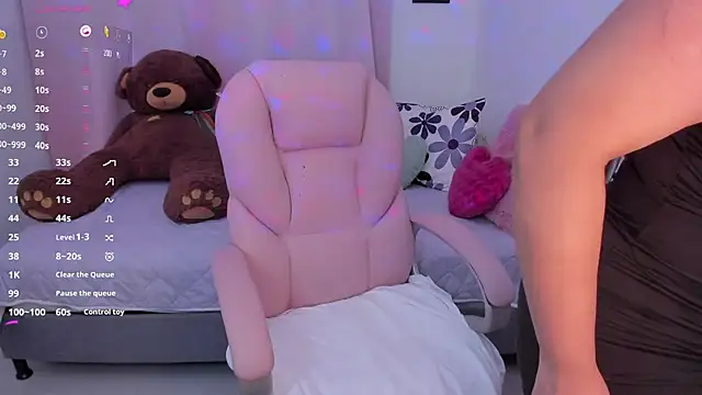  Arianna08  online show from October 4, 2025, 6:44 am