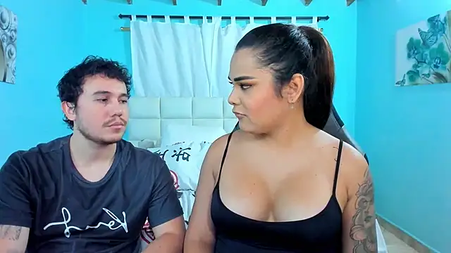xxx sweet couple  online show from June 19, 2026, 10:46 pm