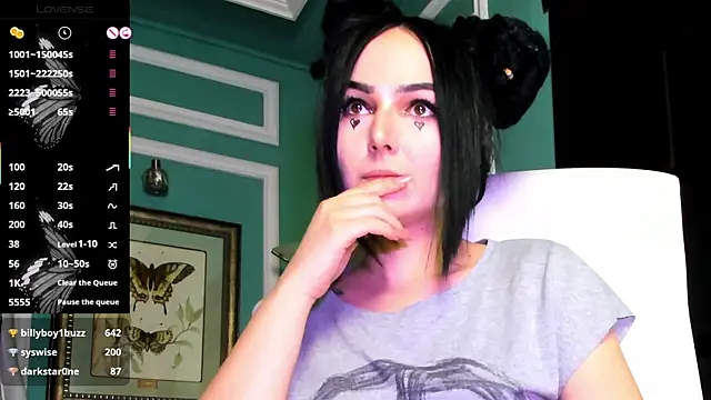 Snapshot of 1Munique chatting on March 8, 2025, 6:58 pm 1Munique online show from March 8, 2025, 6:58 pm