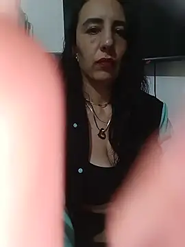 Snapshot of christine-x chatting on June 18, 2026, 10:25 pm christine-x online show from June 18, 2026, 10:25 pm