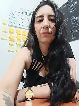 Snapshot of christine-x chatting on July 31, 2026, 10:53 pm christine-x online show from July 31, 2026, 10:53 pm