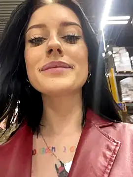 Melissa crazy online show from December 4, 2024, 9:35 pm