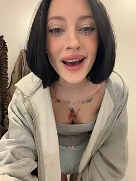 Snapshot of Melissa_crazy chatting on May 9, 2026, 4:45 pm Melissa crazy online show from May 9, 2026, 4:45 pm
