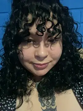 Snapshot of Kimberliprivv chatting on April 15, 2026, 9:37 pm Kimberliprivv online show from April 15, 2026, 9:37 pm
