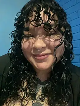 Snapshot of Kimberliprivv chatting on April 18, 2026, 4:22 pm Kimberliprivv online show from April 18, 2026, 4:22 pm