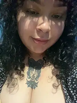 Kimberliprivv online show from June 9, 2026, 3:34 pm