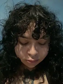 Kimberliprivv online show from June 15, 2026, 1:57 pm