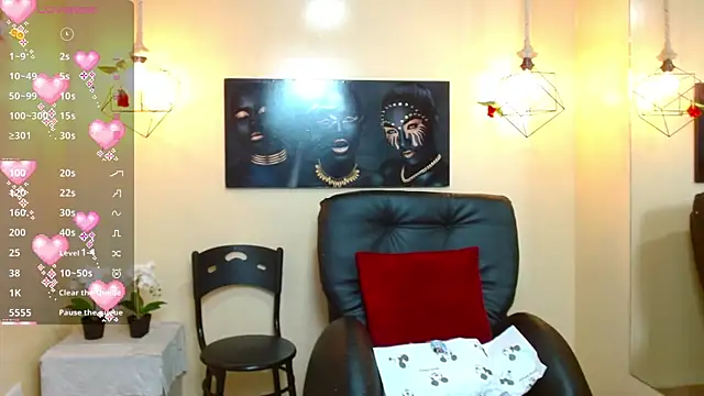 Snapshot of LenaRoses chatting on December 5, 2024, 8:55 pm LenaRoses online show from December 5, 2024, 8:55 pm