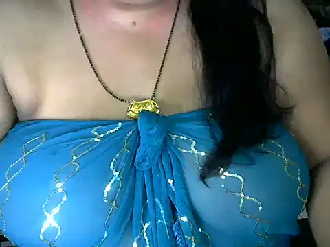 Snapshot of dramebaz_queen chatting on November 21, 2025, 10:19 pm dramebaz queen online show from November 21, 2025, 10:19 pm