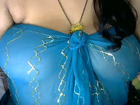 Snapshot of dramebaz_queen chatting on November 27, 2025, 7:49 pm dramebaz queen online show from November 27, 2025, 7:49 pm