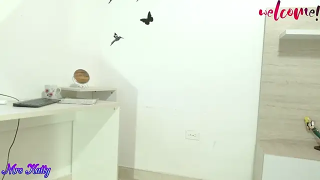 Snapshot of mrskatty chatting on February 28, 2025, 9:55 pm mrskatty online show from February 28, 2025, 9:55 pm