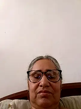  candi online show from April 23, 2026, 1:35 pm