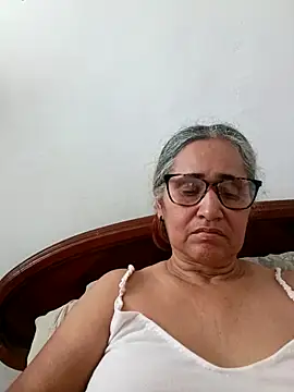 Snapshot of _candi chatting on May 11, 2026, 4:15 pm candi online show from May 11, 2026, 4:15 pm