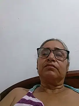 Snapshot of _candi chatting on May 19, 2026, 12:11 pm candi online show from May 19, 2026, 12:11 pm