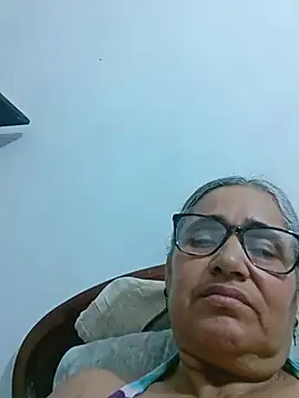 Snapshot of _candi chatting on May 20, 2026, 12:33 pm candi online show from May 20, 2026, 12:33 pm
