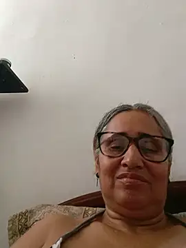 Snapshot of _candi chatting on May 26, 2026, 4:14 pm candi online show from May 26, 2026, 4:14 pm