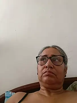 Snapshot of _candi chatting on May 31, 2026, 6:20 pm candi online show from May 31, 2026, 6:20 pm