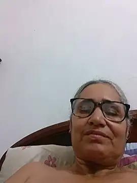 Snapshot of _candi chatting on June 3, 2026, 12:08 pm candi online show from June 3, 2026, 12:08 pm