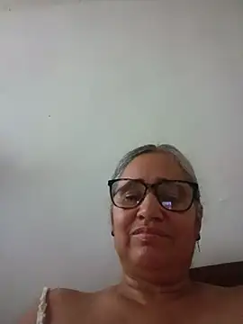 Snapshot of _candi chatting on June 4, 2026, 11:27 am candi online show from June 4, 2026, 11:27 am