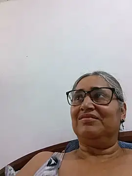 Snapshot of _candi chatting on June 6, 2026, 2:11 pm candi online show from June 6, 2026, 2:11 pm