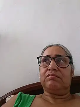 Snapshot of _candi chatting on June 24, 2026, 6:29 pm candi online show from June 24, 2026, 6:29 pm