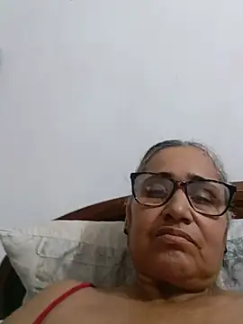 Snapshot of _candi chatting on July 2, 2026, 12:43 am candi online show from July 2, 2026, 12:43 am