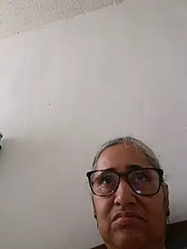 Snapshot of _candi chatting on July 7, 2026, 1:04 pm candi online show from July 7, 2026, 1:04 pm