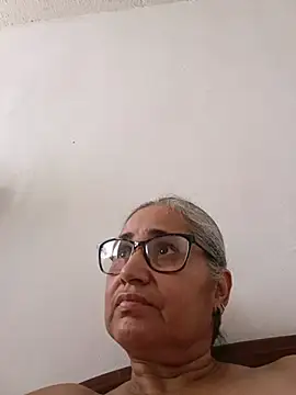 Snapshot of _candi chatting on July 15, 2026, 12:32 pm candi online show from July 15, 2026, 12:32 pm