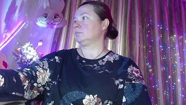 Snapshot of amorelara chatting on July 12, 2026, 11:45 am amorelara online show from July 12, 2026, 11:45 am