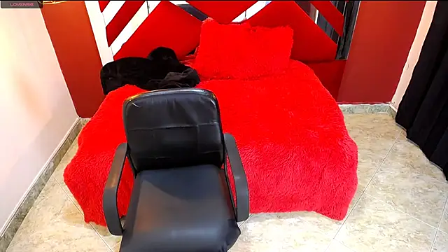 Snapshot of Alaska_atm chatting on January 7, 2025, 8:42 pm Alaska atm online show from January 7, 2025, 8:42 pm