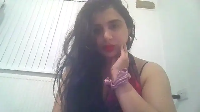 Snapshot of AfghanPrincess chatting on March 28, 2026, 10:20 pm AfghanPrincess online show from March 28, 2026, 10:20 pm