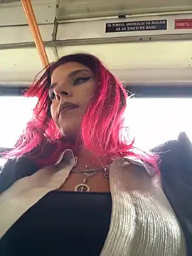 RiriRoseey online show from November 5, 2025, 9:09 am