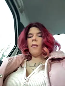 RiriRoseey online show from January 14, 2026, 9:15 am