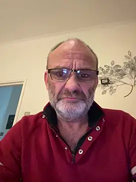 Snapshot of Shyboy817 chatting on February 9, 2026, 6:45 pm Shyboy817 online show from February 9, 2026, 6:45 pm