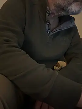 Snapshot of Shyboy817 chatting on February 11, 2026, 7:19 pm Shyboy817 online show from February 11, 2026, 7:19 pm