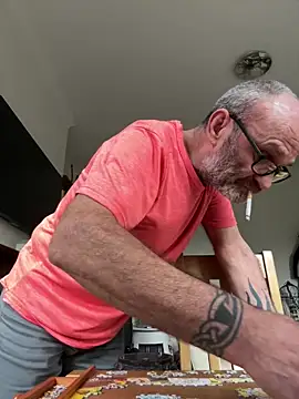 Snapshot of Shyboy817 chatting on February 28, 2026, 4:19 pm Shyboy817 online show from February 28, 2026, 4:19 pm