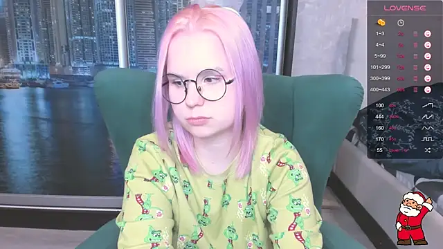 miray kuriyama123 online show from December 20, 2024, 7:07 pm