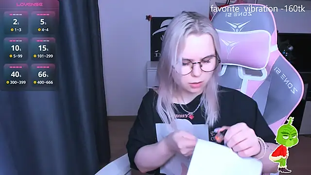 miray kuriyama123 online show from January 13, 2026, 8:36 pm